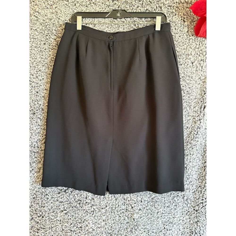 Casual Corner Women's Navy Blue Knee Length Pettiskirt Size 14
